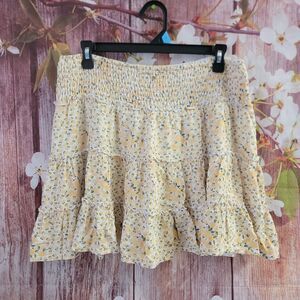 American Eagle Floral Yellow Skirt Size L